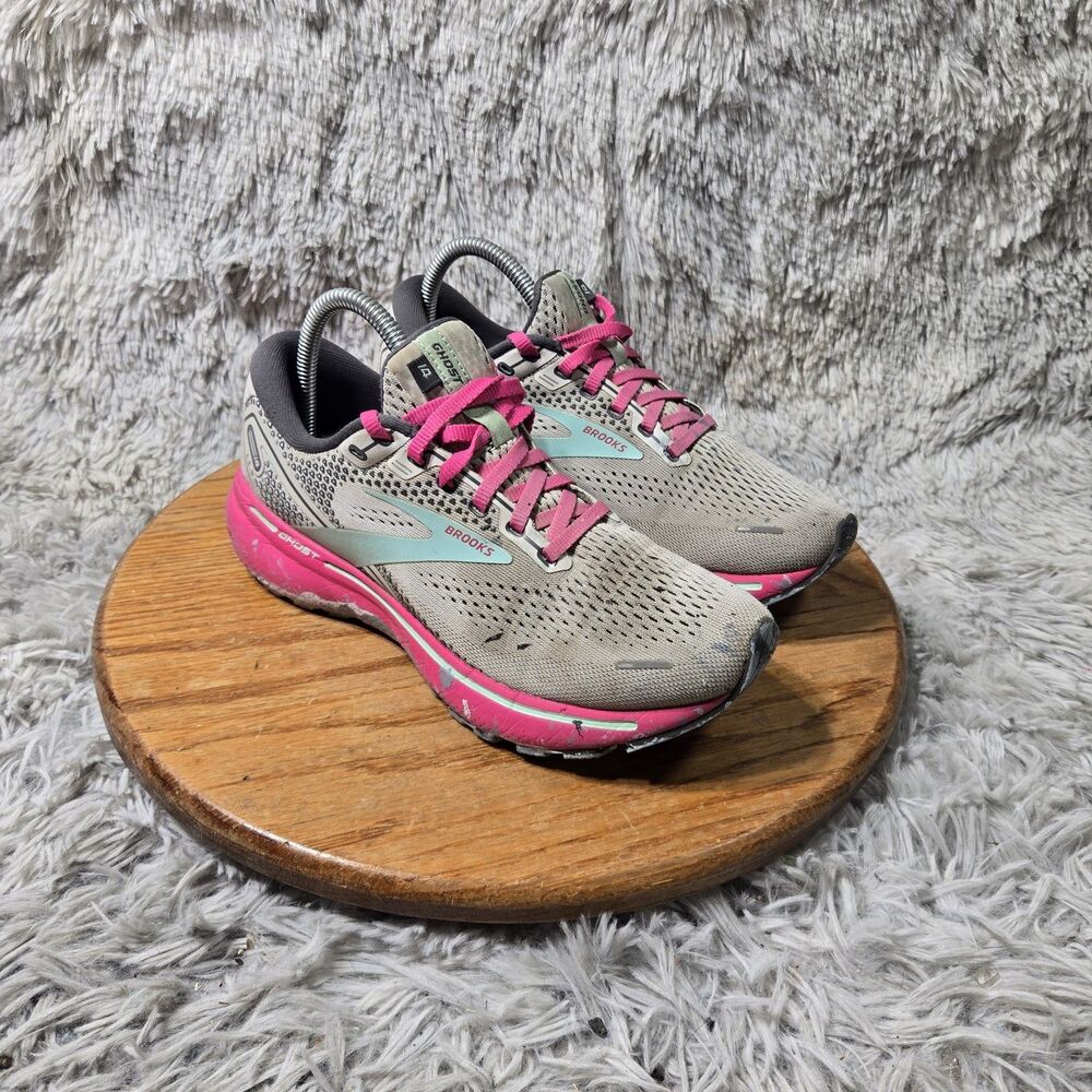 Brooks Ghost 14 Womens Gray Cushioned Lightweight Running Sneaker Size 8.5B